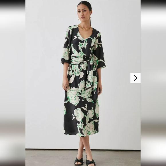 NWT Zara Floral Printed Wrap Dress - 3002/198 - Picture 2 of 16